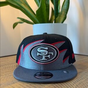 New Era San Francisco 49ers Gray, Black & Red Snapback Hat